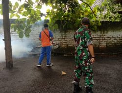 Kodim 0826 Pamekasan Laksanakan Fogging Di Seluruh Kantor Dan Perumahan Anggota