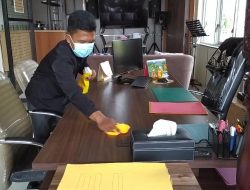 Nasib Mujur Seorang Cleaning Service Penghafal Al-Qur’an