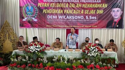 DPRD Provinsi Jawa Timur Deni Wicaksono Sosialisasi Wawasan Kebangsaan di Desa Simo Kendal Ngawi