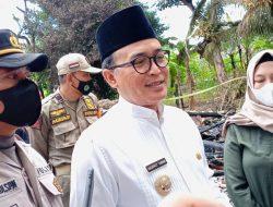 Bupati Pamekasan Kunjungi Langsung Rumah Warga Ponteh Yang Ludes Terbakar