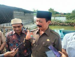 Wabup Fattah Jasin Gelar Panen dan Tebar Benih Ikan Jenis Krapu Cantang di Desa Lembung Pamekasan