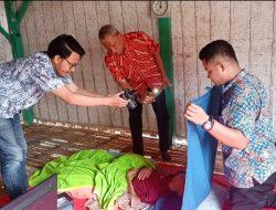 Disdukcapil Pamekasan Proses Cepat Perekaman KTP- el Dua Lansia Lumpuh di Desa Kacok