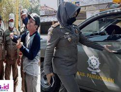 Shimoling, Upaya Satpol PP Pamekasan Kurangi Pengemis, Anjal dan Manusia Silver di Area Traffic Light