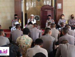 Memperingati Tahun Baru Islam 1 Muharam 1444 H, Polres Pamekasan Gelar Binrohtal Di Masjid Baitul Amin