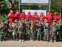 TK Kartika lV-86 Pamekasan Gelar Upacara Dan Pawai Bendera Dalam Rangka HUT RI Ke-77