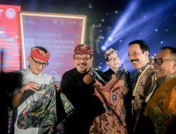 Memukau Gebyar Batik Pamekasan Seasion 4 di World Conference On Creative Economy