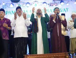 Meriahkan Hari Jadi Ke – 493, Pemkab Pamekasan Gelar Sholawat Bersama, Ini Harapan Sekda Dalam Sambutanya