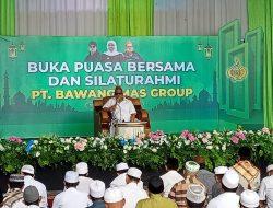 H. Her Sultan Madura, Buka Bersama Dengan Ribuan Warga dan Ulama Pamekasan