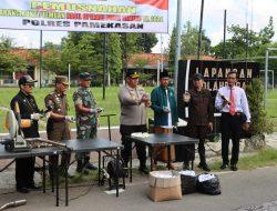 Polres Pamekasan Musnahkan Ribuan Miras dan 25 Knalpot Brong