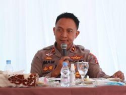Jumat Curhat, Polres Malang Serap Aspirasi Masyarakat di Desa Peniwen Kromengan