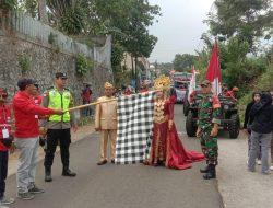 Koramil 0818/26 Singosari Berperan Aktif dalam Karnaval Budaya HUT ke-79 RI di Desa Langlang