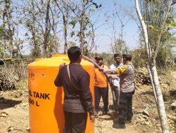 Polsek Palengaan dan BPBD Pamekasan Bersinergi Salurkan Air Bersih di Wilayah Kekeringan