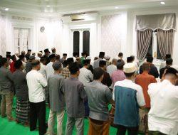 Ke Utamaan Sholat Tarawih Malam Ke 8