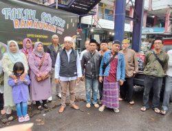 UPTD Pasar Singosari Berbagi Takjil Gratis  Bersama Paguyuban Pedagang Di Bulan Suci Ramadhan