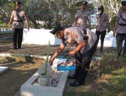 Polres Pamekasan Gelar Tabur Bunga di TMP Menjelang Hari Bhayangkara Ke-79