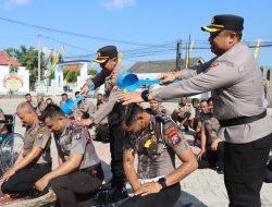 51 Personel Naik Pangkat, Disiram Air Kembang dan Air Water Canon