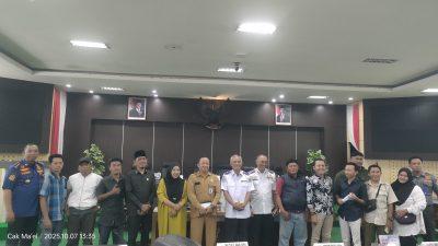 PKL Tuntut Tempat Berjualan: Bangunan Food Colony Dibongkar atau PKL Kembali ke Arek Lancor Pamekasan