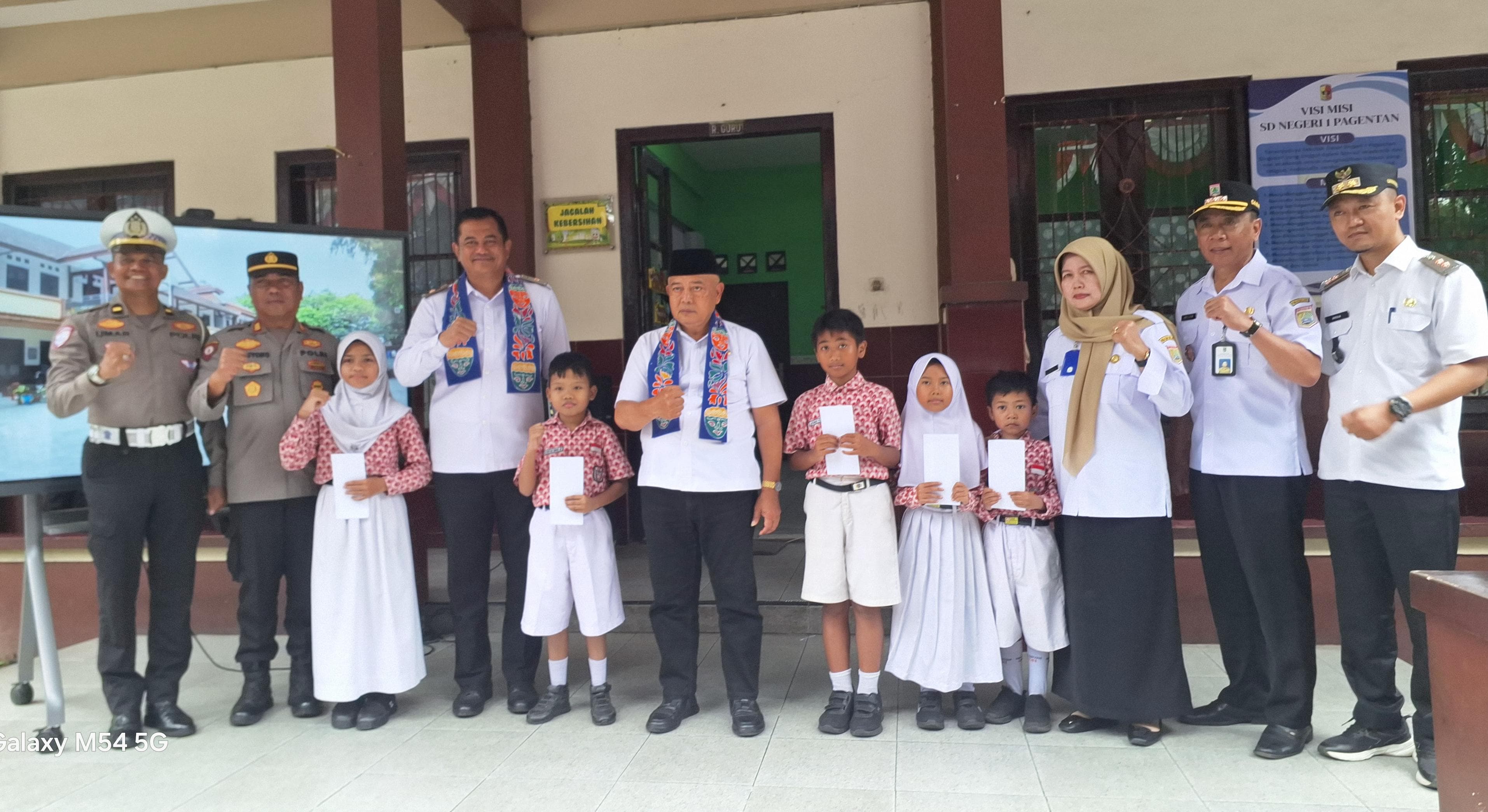Bupati Malang Tinjau Langsung Sekolah di Karangploso dan Singosari