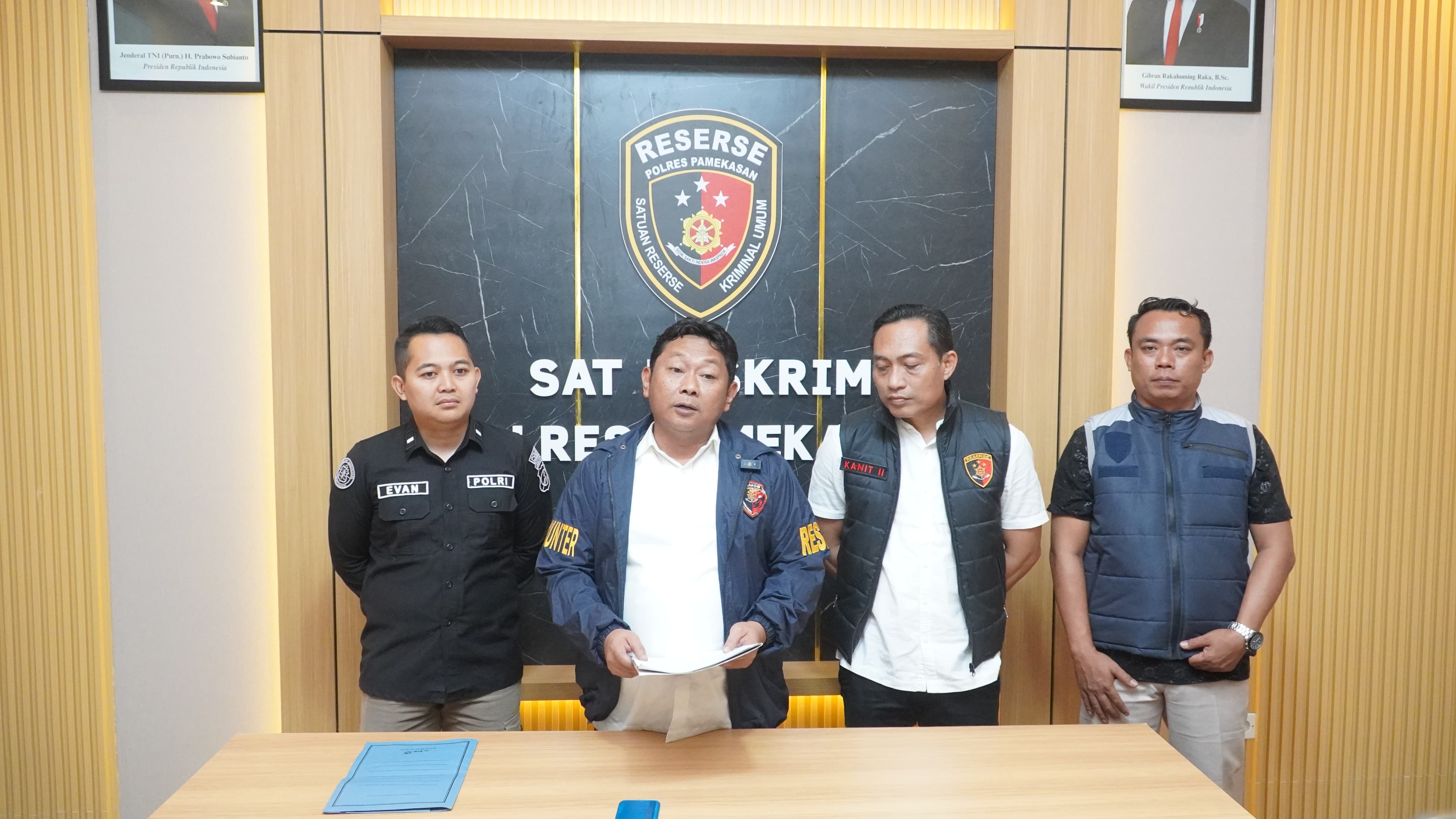 Satreskrim Polres Pamekasan Amankan Oknum Guru Ngaji Terkait Dugaan Perkosaan