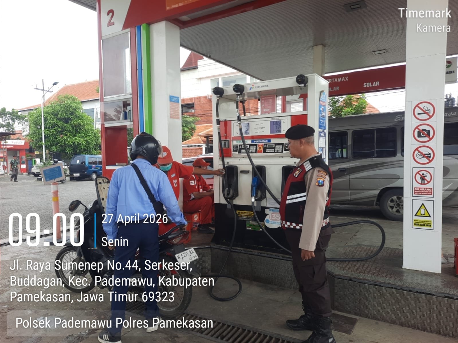 Pastikan Stok BBM Aman dan Tepat Sasaran, Polsek Jajaran Polres Pamekasan Intensifkan Patroli SPBU