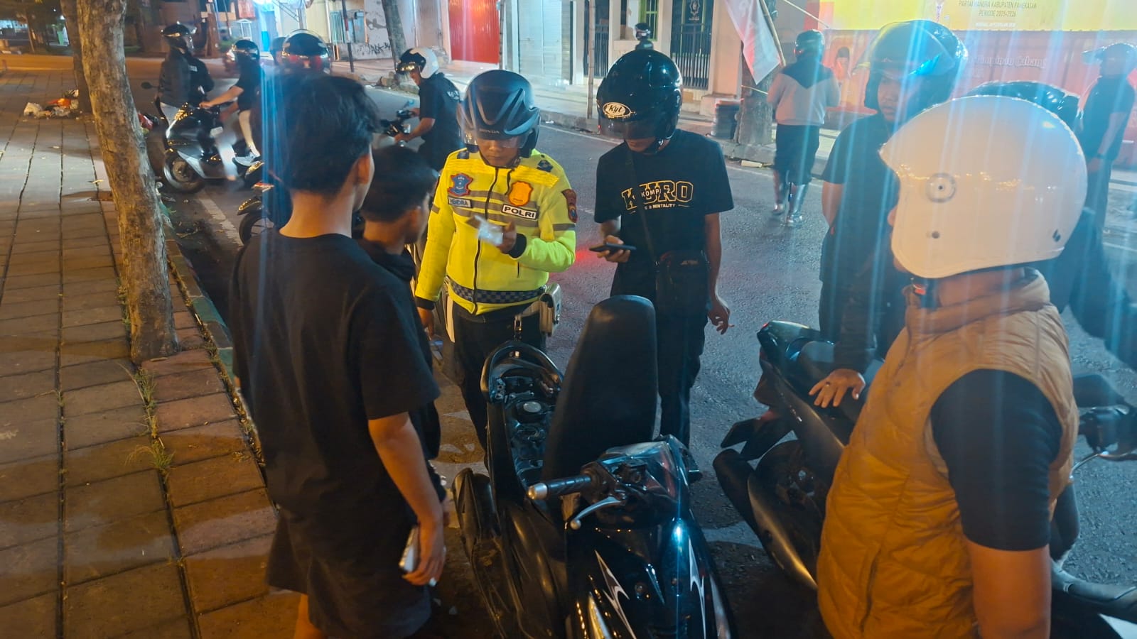 Polres Pamekasan Ringkus 9 Motor Balap Liar dan 1 Pemuda Bawa Sajam