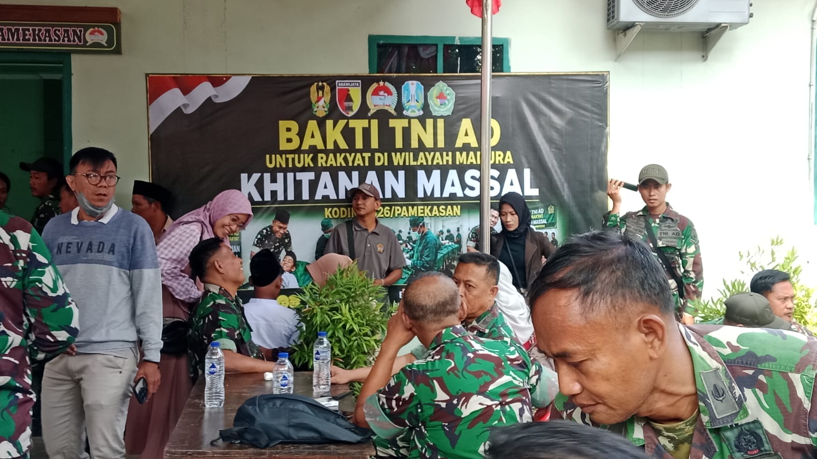 Kodim 0826 Gelar Khitanan Massal untuk Rakyat Madura
