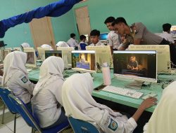 Polres Pamekasan Edukasi Pelajar SMAN 2 Pamekasan Lewat Program Paham AI