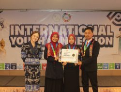 Bawa Inovasi Pencegahan Stunting TUMBUH 1000, Tiga Pelajar dan Mahasiswa Indonesia Raih Best Project IYC Batch 5 di Singapura dan Malaysia 